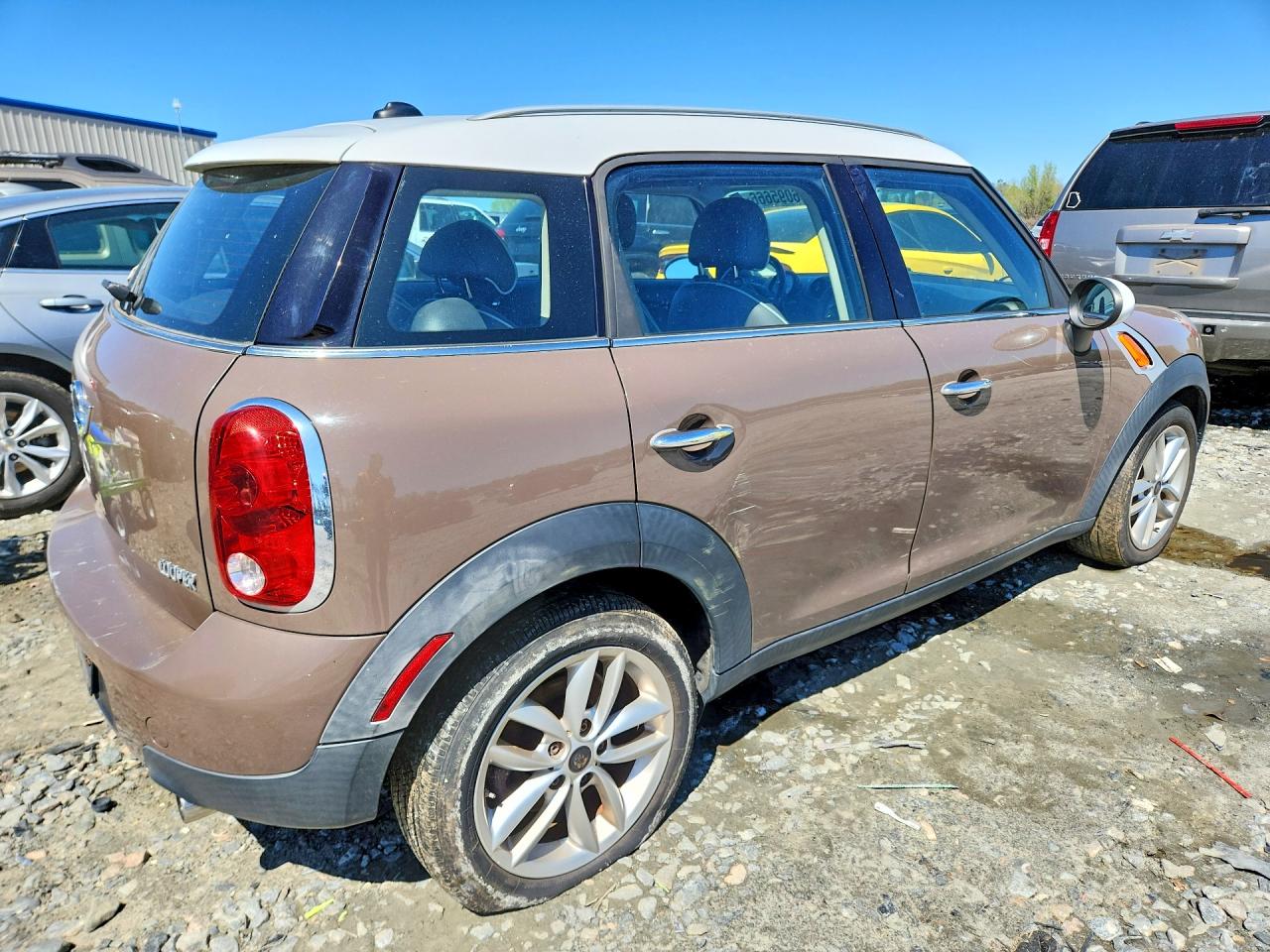 2011 MINI COOPER COUNTRYMAN photo 5