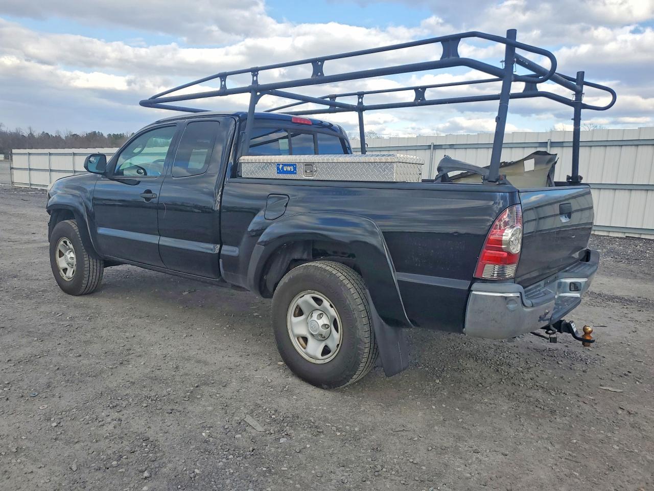2013 TOYOTA TACOMA PRERUNNER V6 photo 3