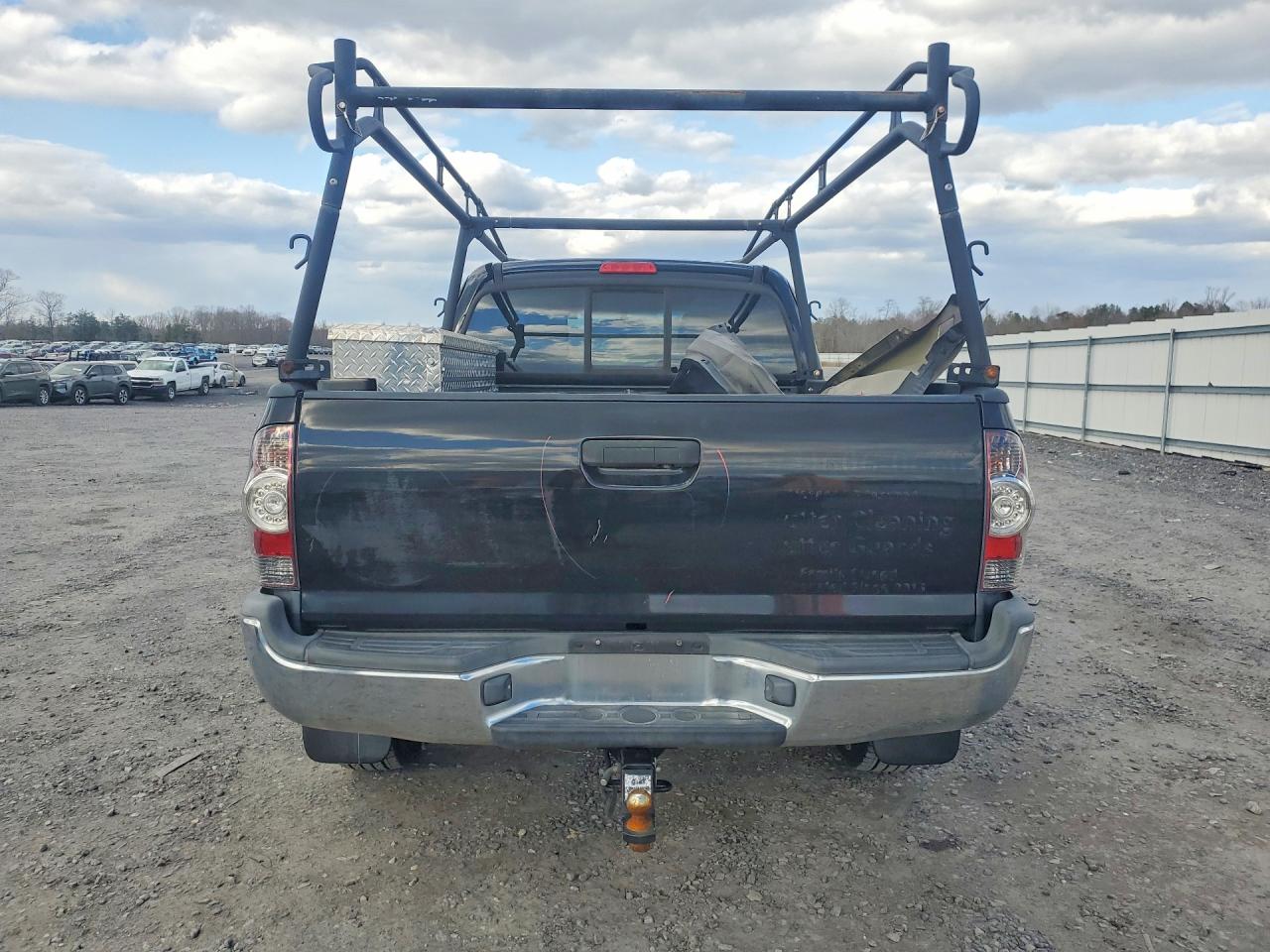 2013 TOYOTA TACOMA PRERUNNER V6 photo 11