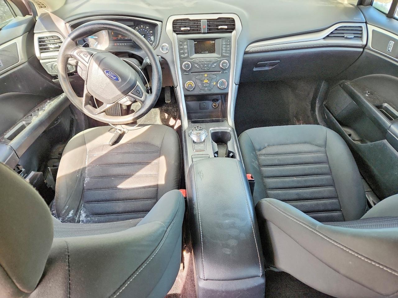 2017 FORD FUSION SE photo 15