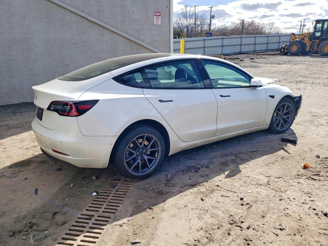 2021 TESLA MODEL 3 photo 3