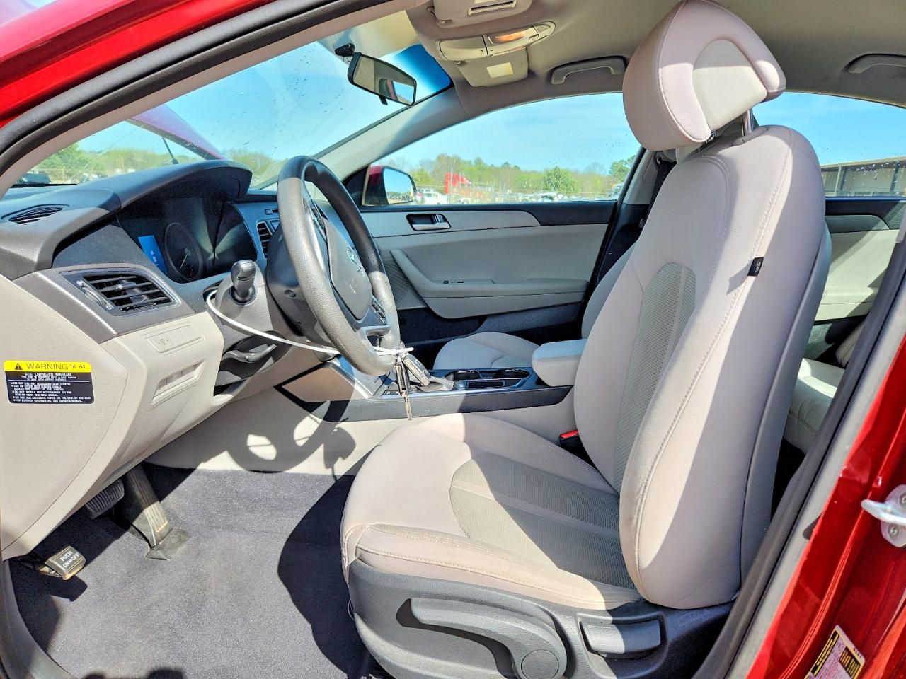 2015 HYUNDAI SONATA SE photo 7