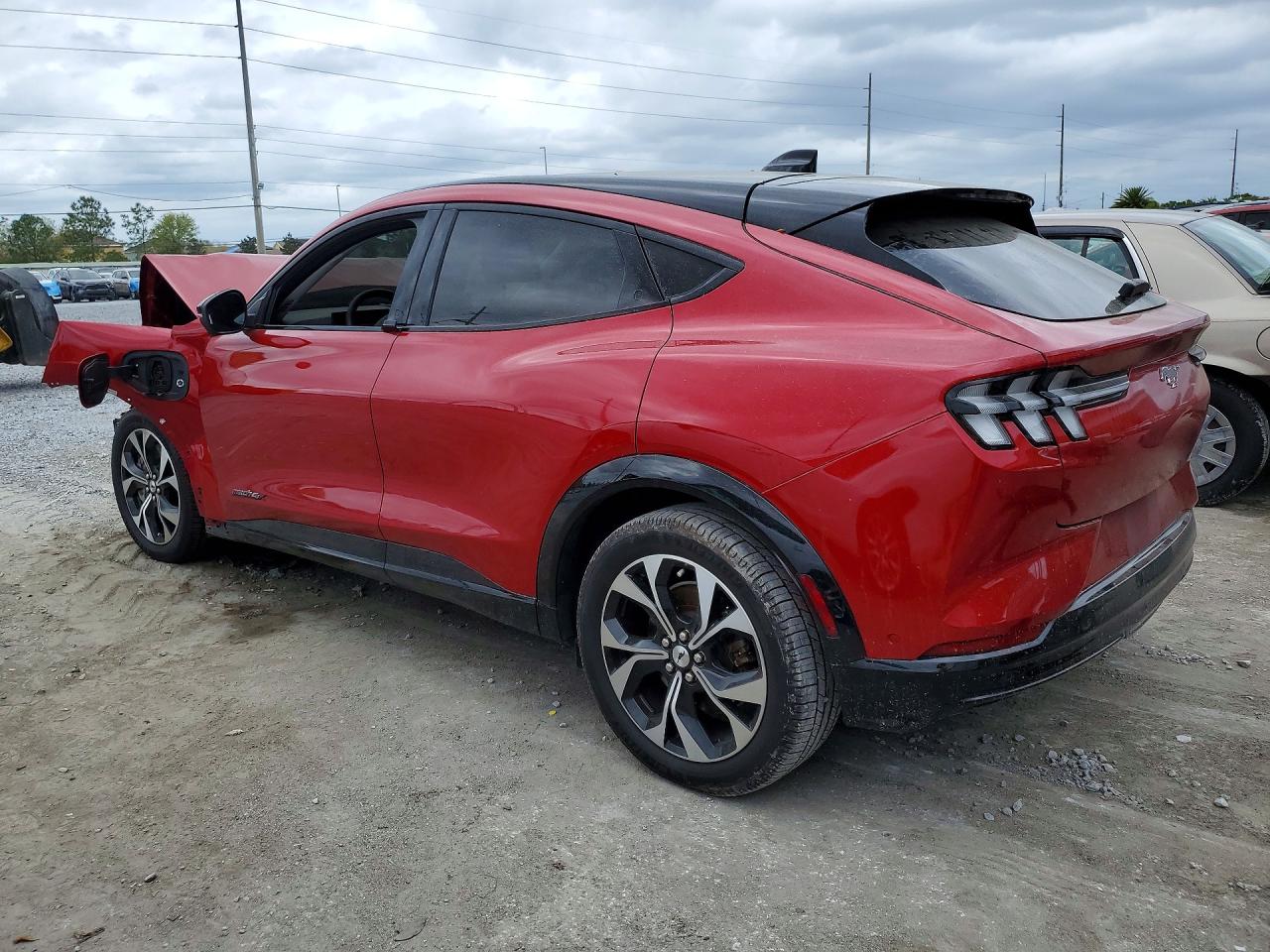 2022 FORD MUSTANG MACH-E PREMIUM photo 3