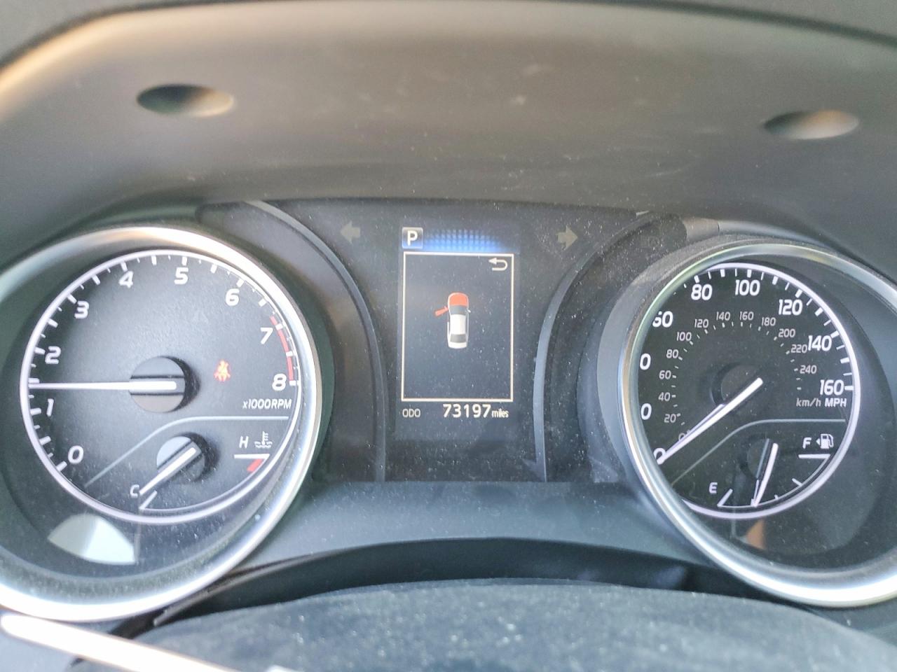 2018 TOYOTA CAMRY LE photo 9