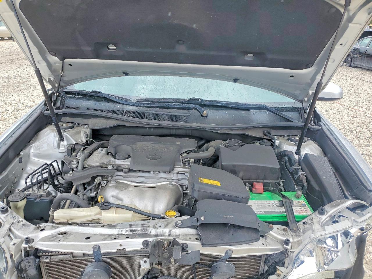 2014 TOYOTA CAMRY LE photo 11