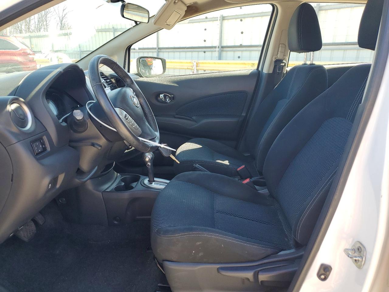 2016 NISSAN VERSA NOTE SV photo 13