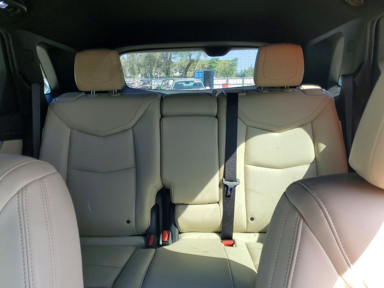 2018 CADILLAC XT5 photo 10