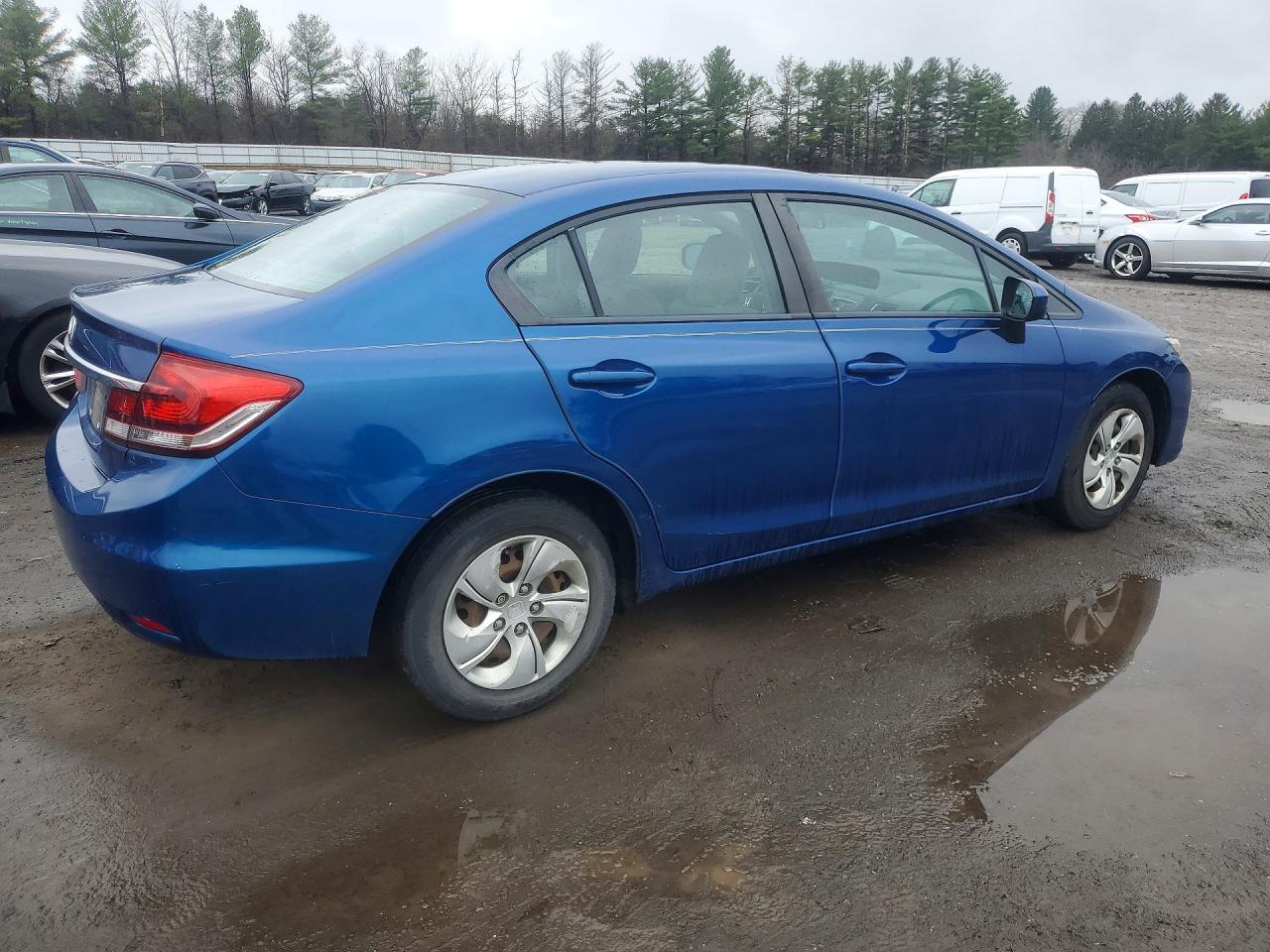2015 HONDA CIVIC LX photo 5