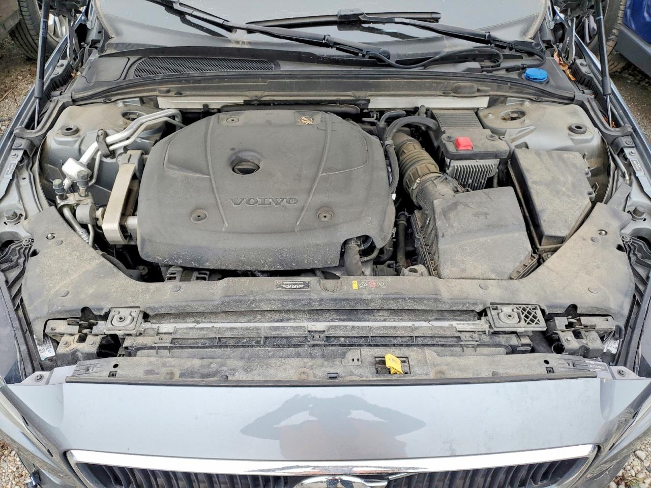 2020 VOLVO S60 T6 MOMENTUM photo 11