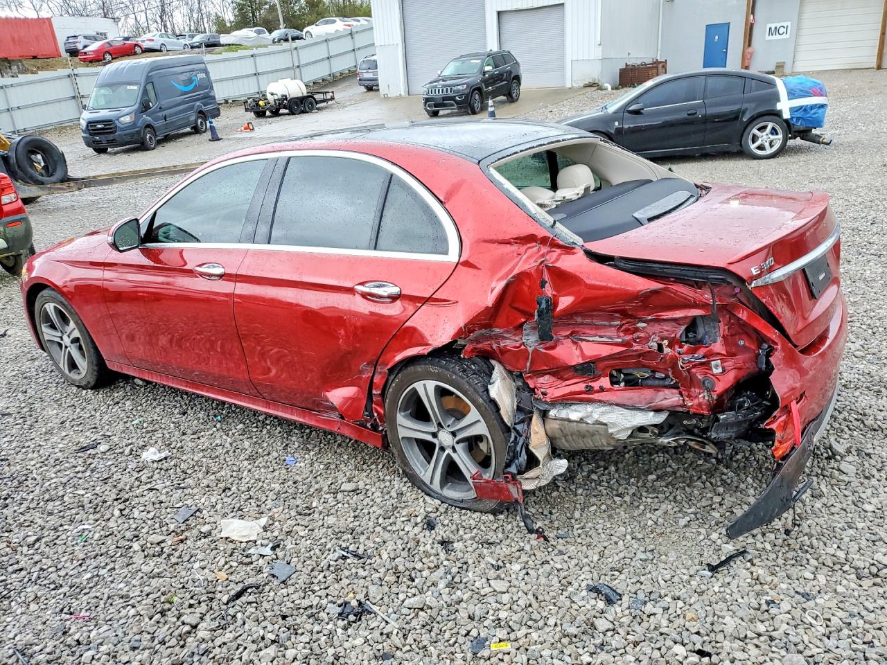 2017 MERCEDES-BENZ E 300 photo 2