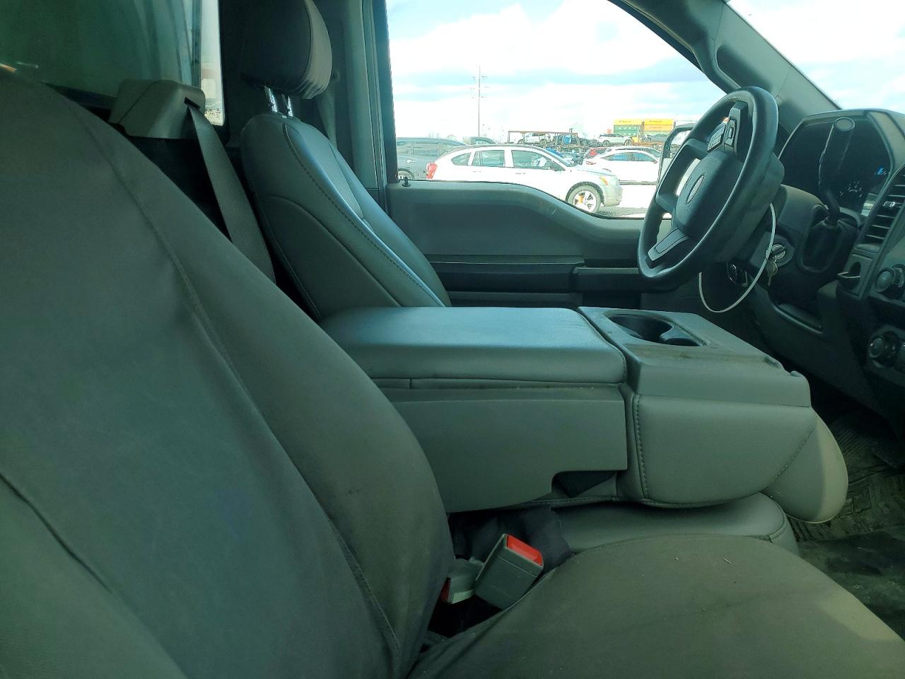 2019 FORD F150 photo 19