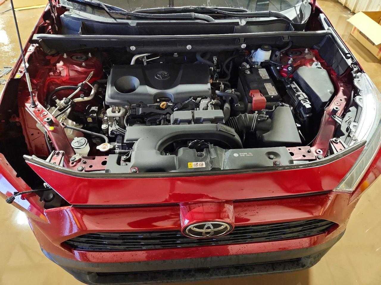 2021 TOYOTA RAV4 LE photo 34