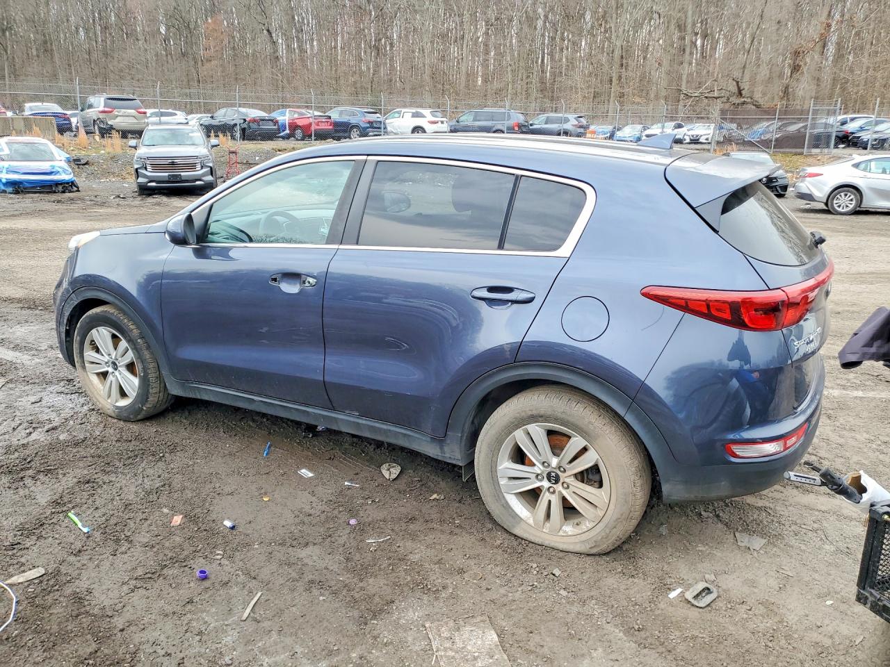 2019 KIA SPORTAGE LX photo 2