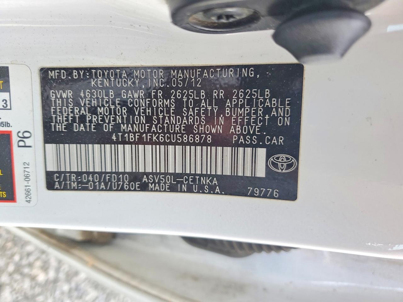2012 TOYOTA CAMRY LE photo 23