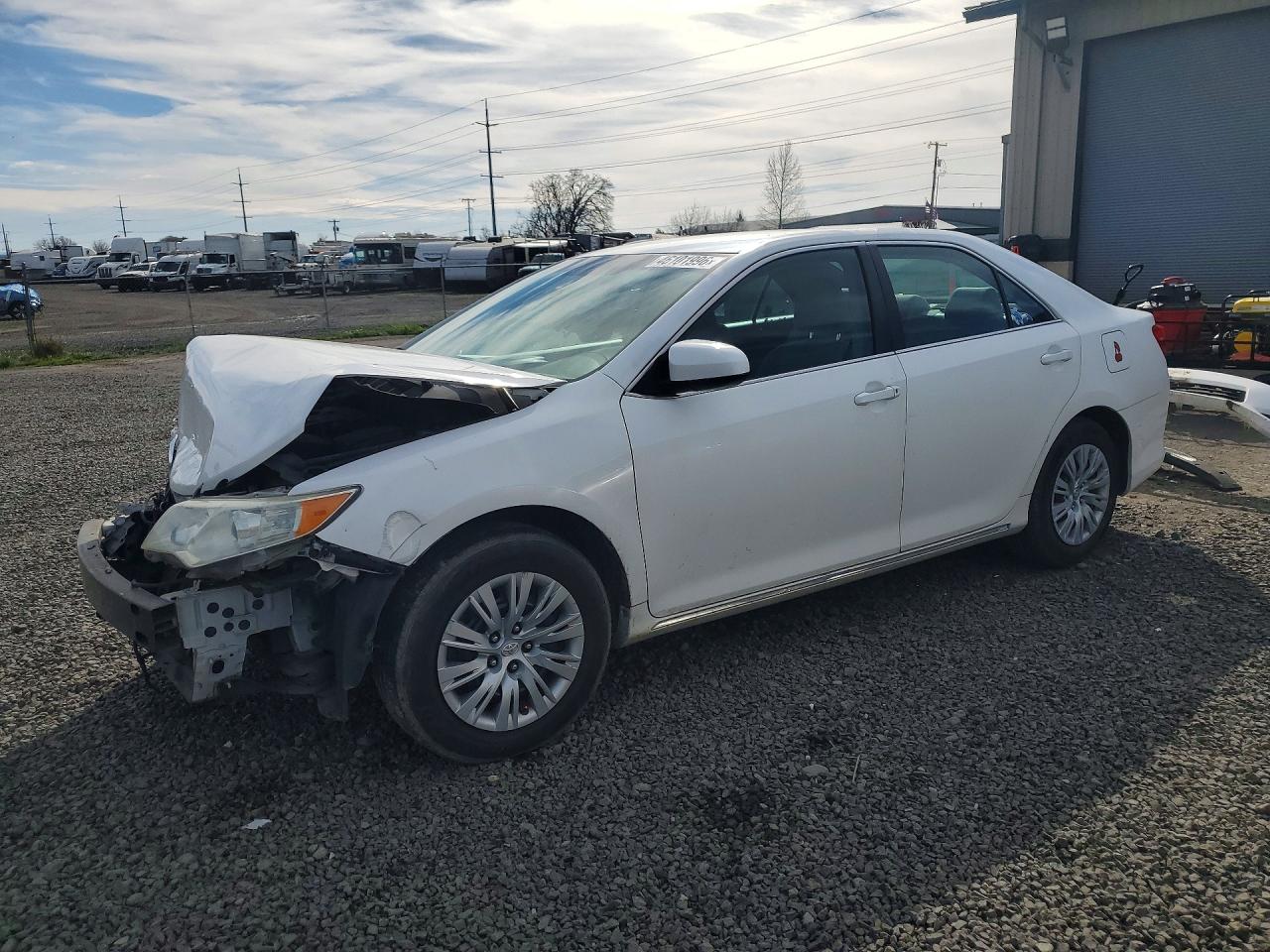 2012 TOYOTA CAMRY
