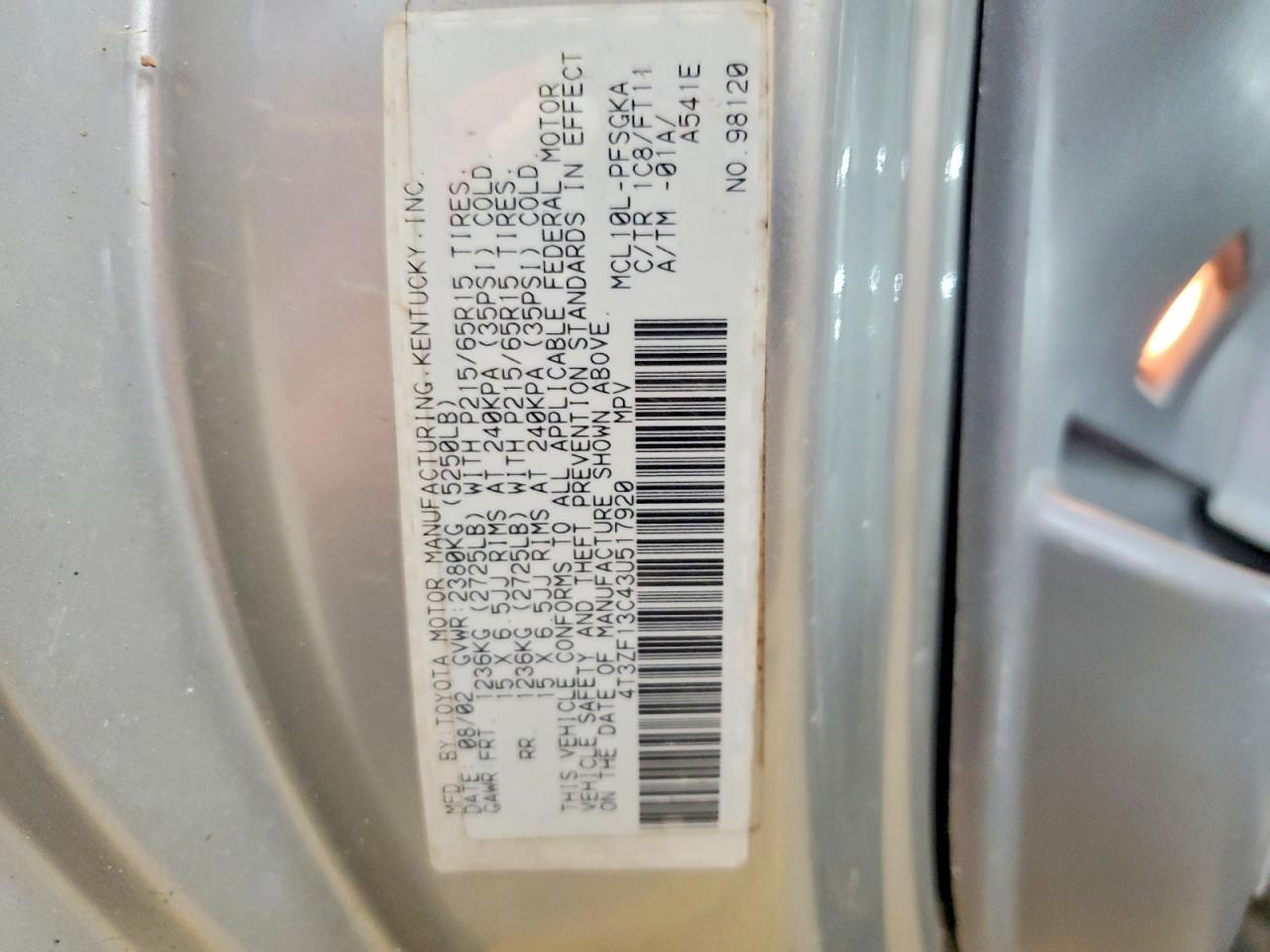 2003 TOYOTA SIENNA LE photo 13