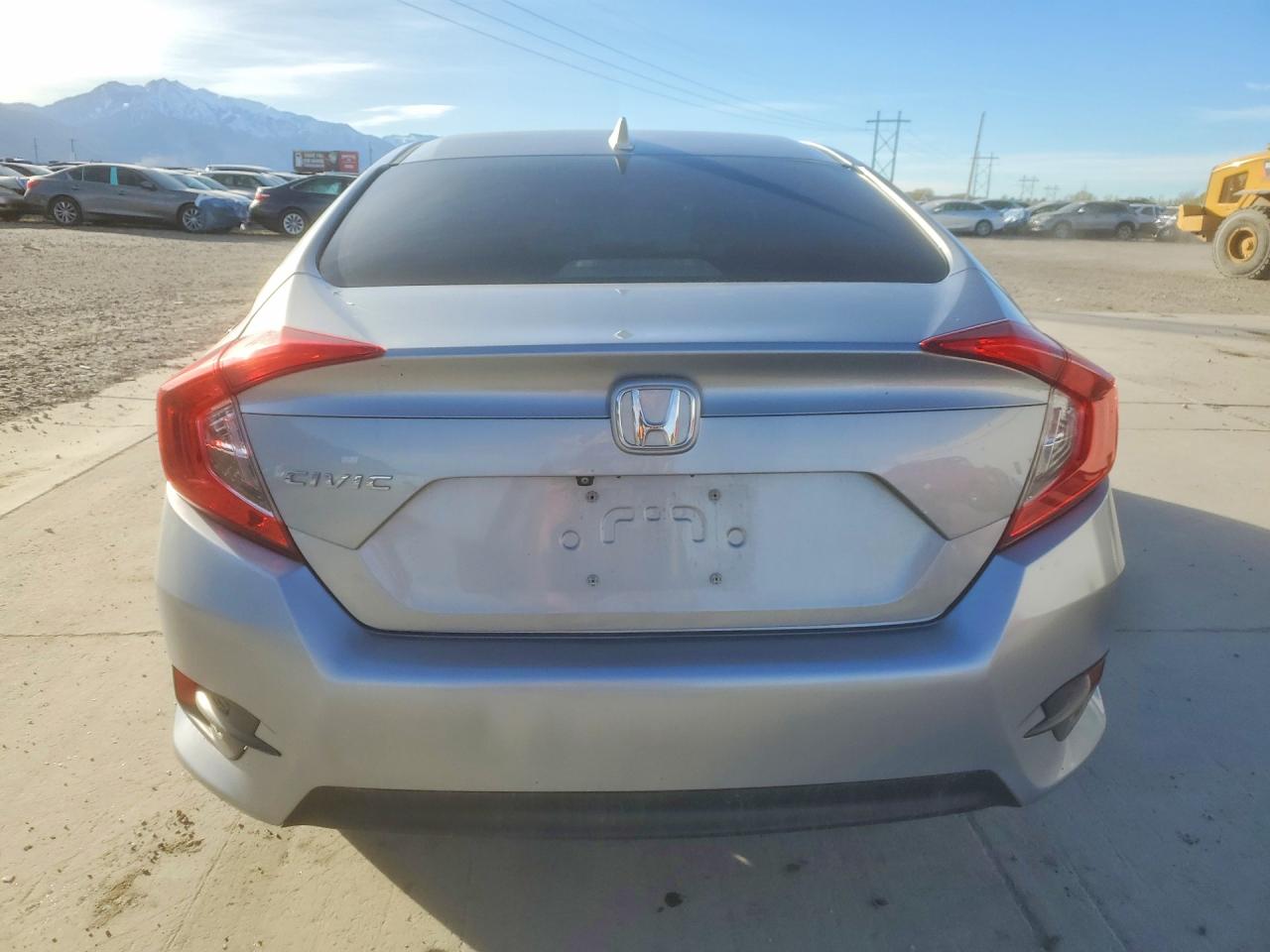 2017 HONDA CIVIC EX photo 6