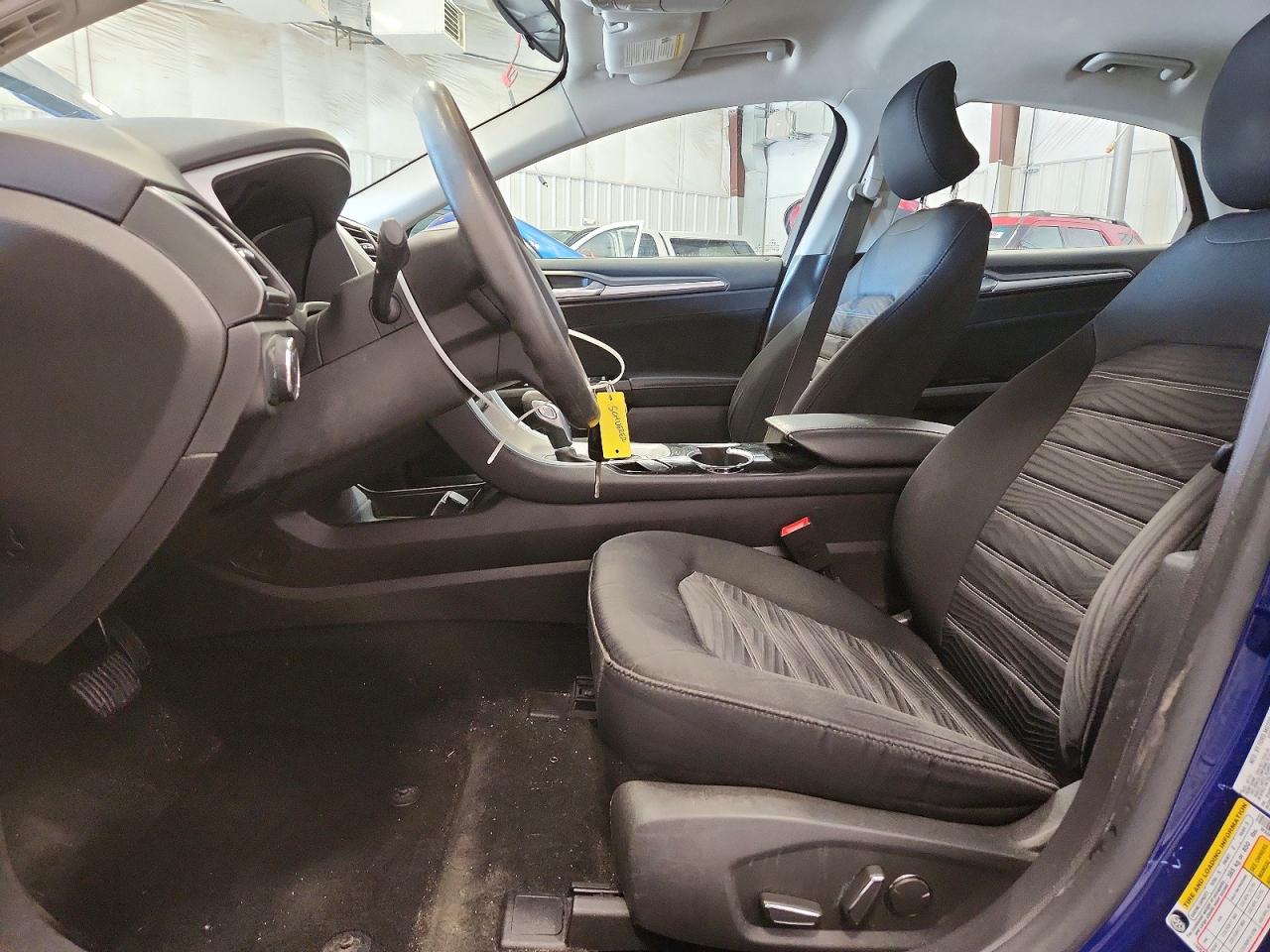 2016 FORD FUSION SE photo 7