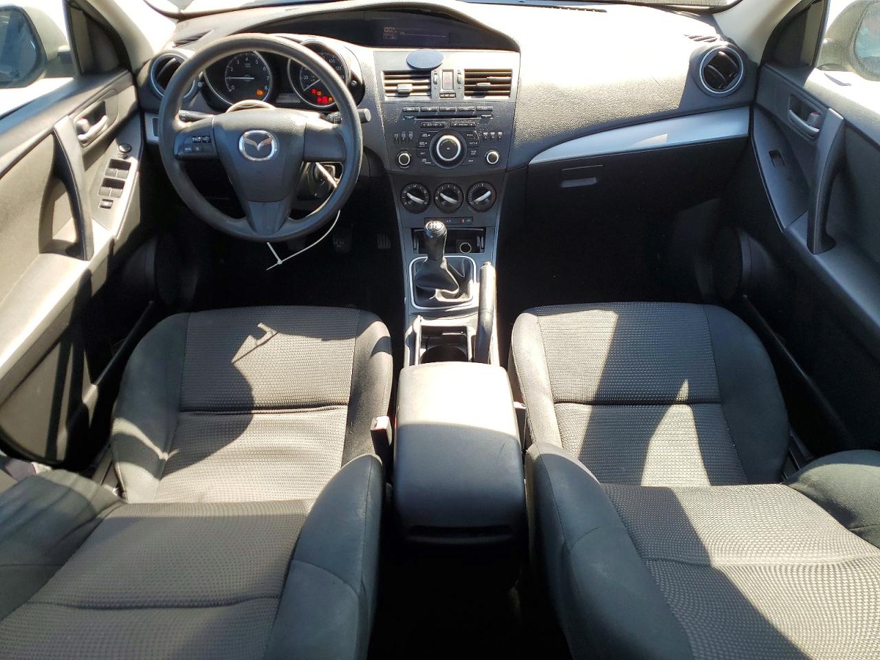 2013 MAZDA 3 I photo 22