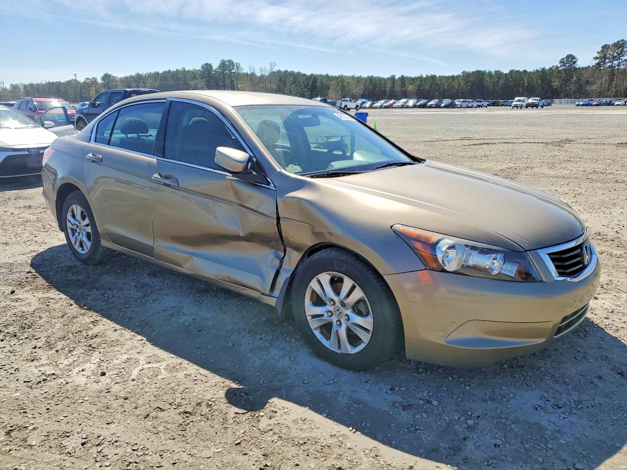 2010 HONDA ACCORD LXP photo 4