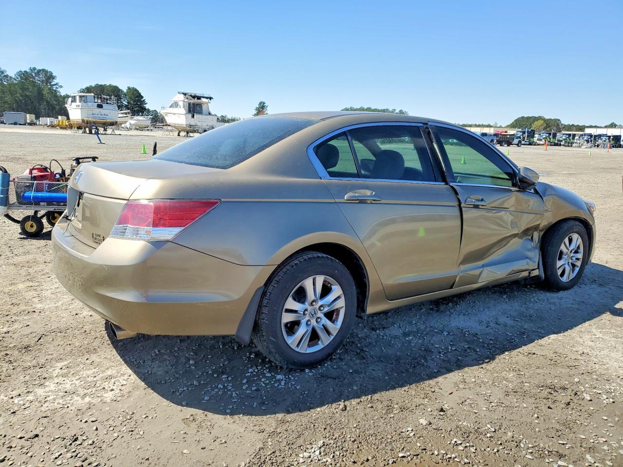 2010 HONDA ACCORD LXP photo 3