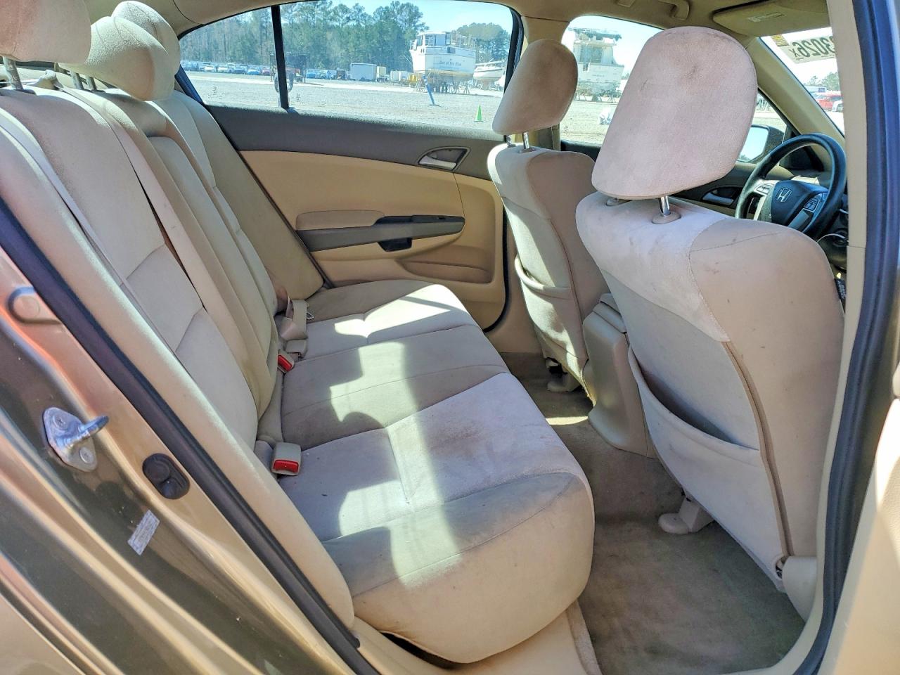 2010 HONDA ACCORD LXP photo 10