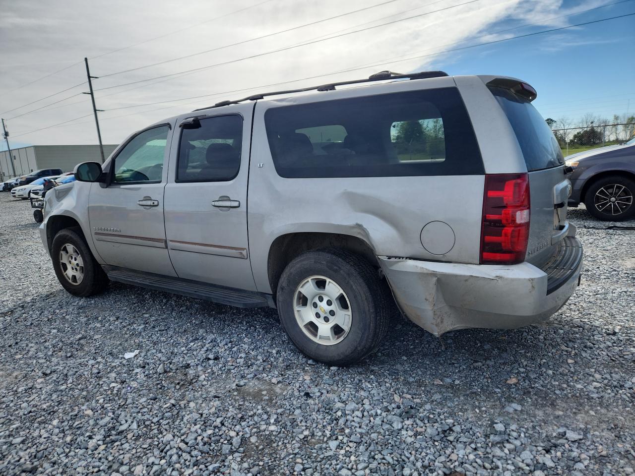 2007 CHEVROLET SUBURBAN C1500 photo 2