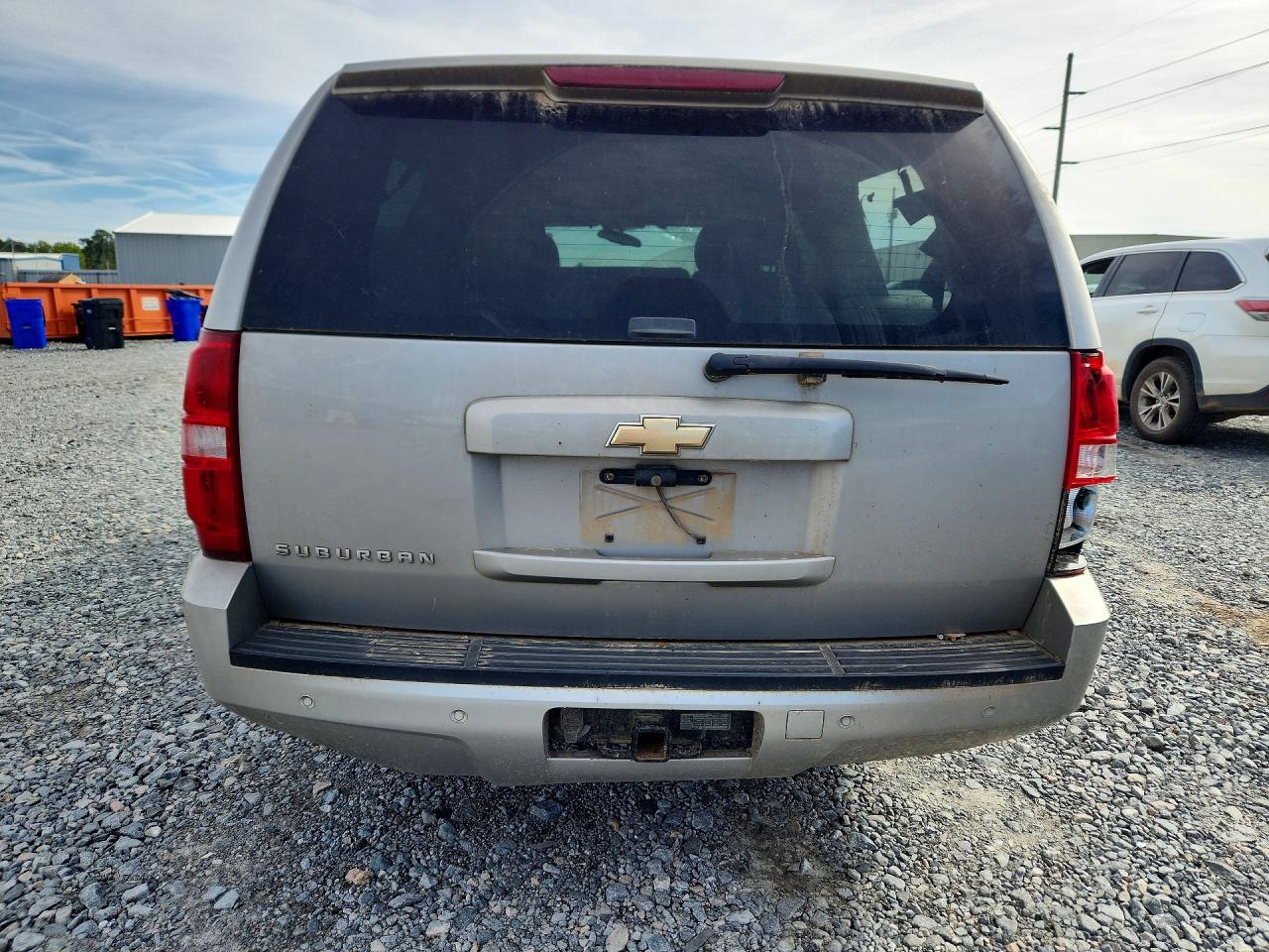 2007 CHEVROLET SUBURBAN C1500 photo 6