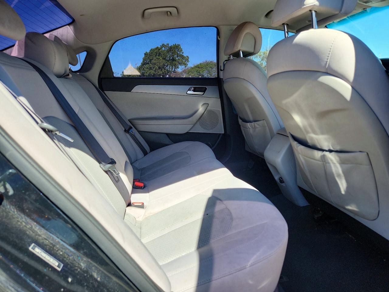 2016 HYUNDAI SONATA SE photo 10