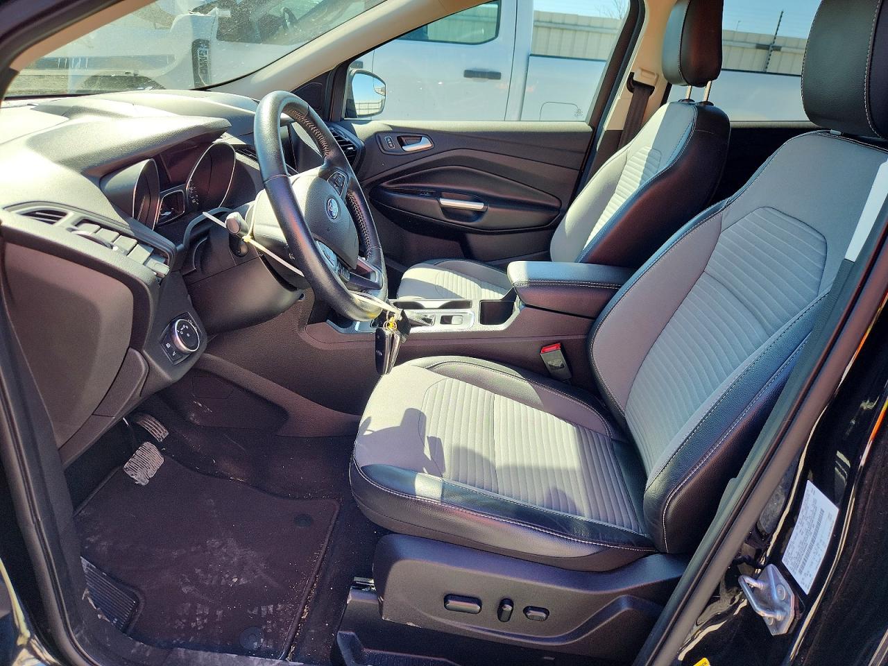 2019 FORD ESCAPE photo 7