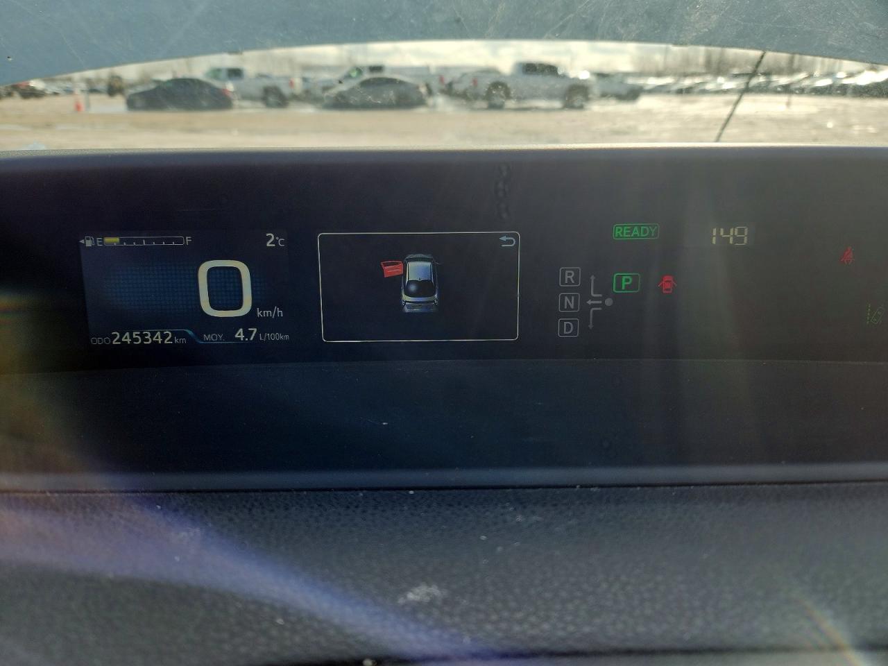 2016 TOYOTA PRIUS photo 17