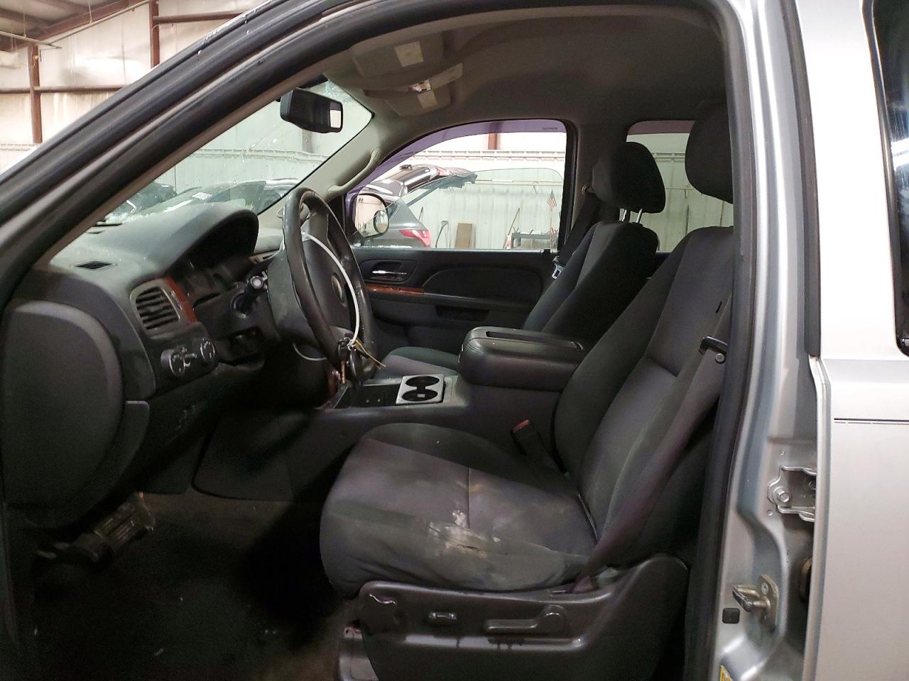 2012 CHEVROLET TAHOE K1500 LS photo 13