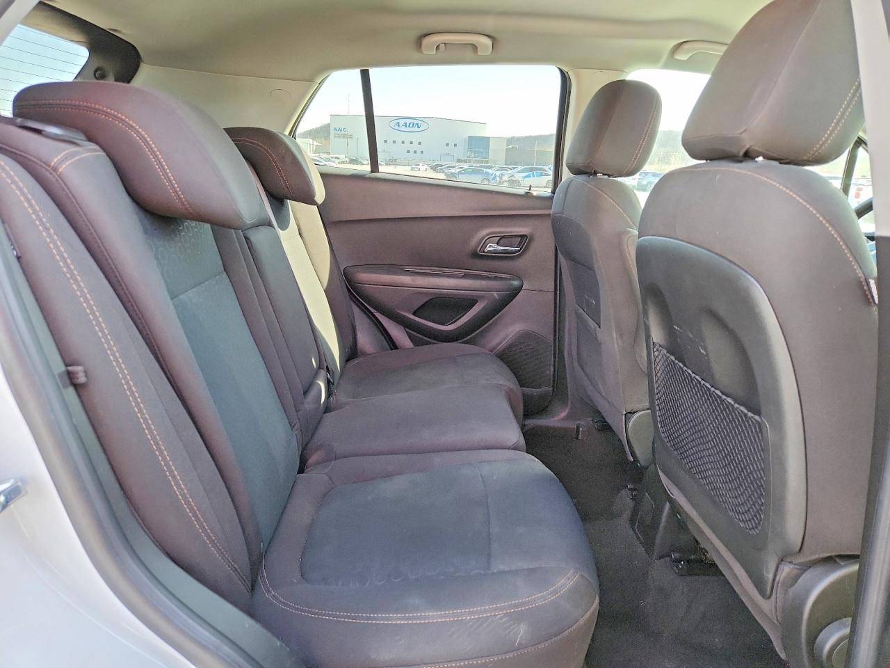 2020 CHEVROLET TRAX LS photo 28