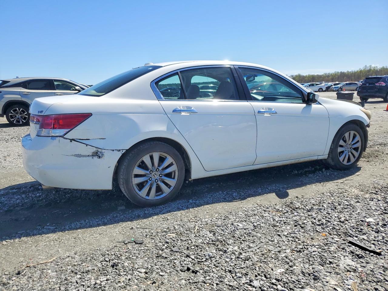 2011 HONDA ACCORD EXL photo 5