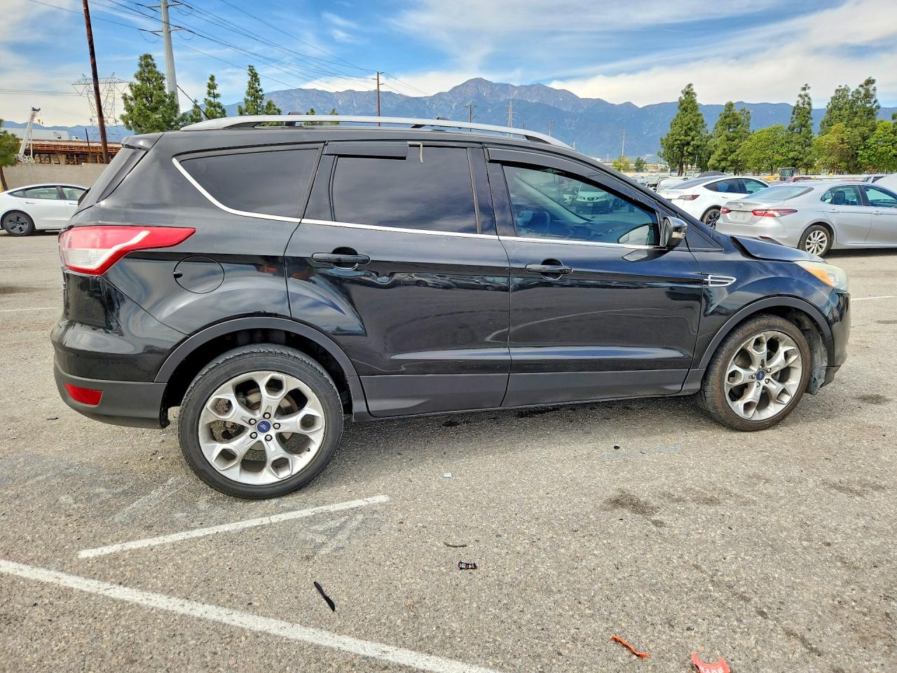 2013 FORD ESCAPE TITANIUM photo 5