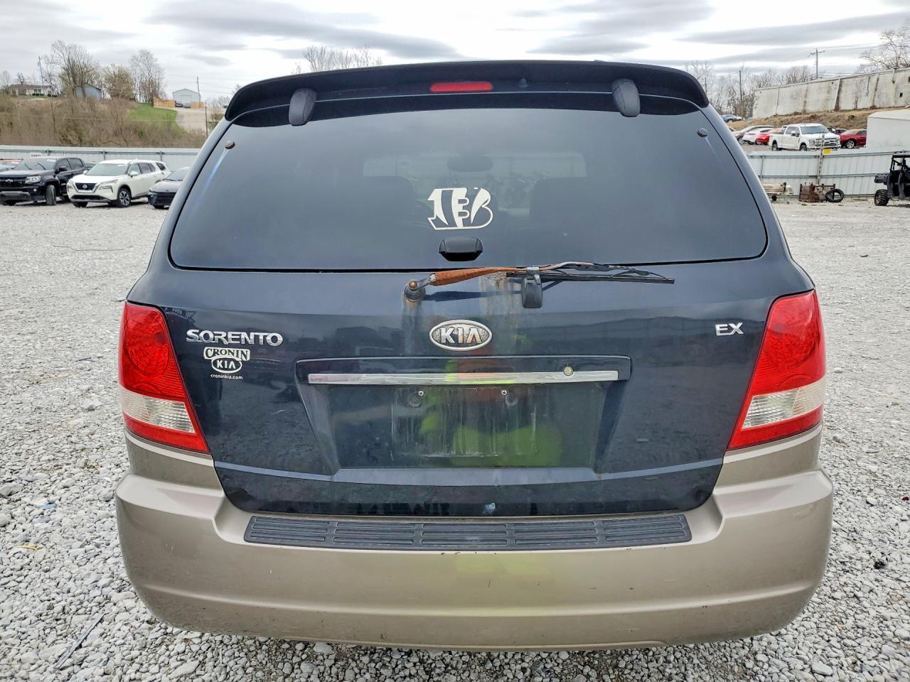 2006 KIA SORENTO LX photo 11