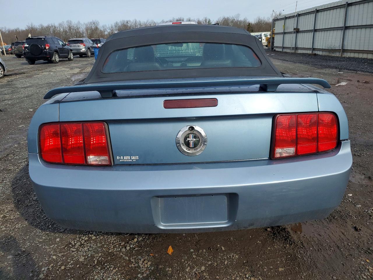 2006 FORD MUSTANG photo 6