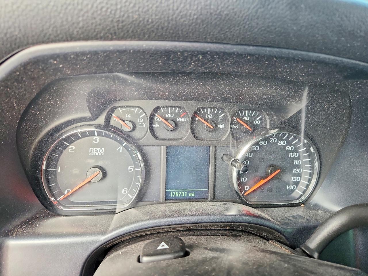 2018 CHEVROLET SILVERADO C1500 photo 17