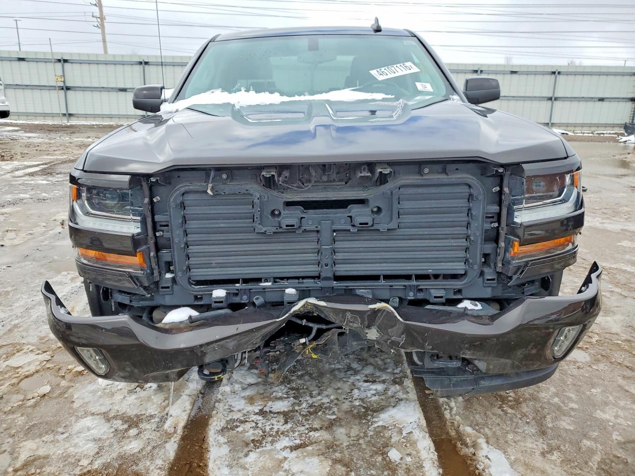 2018 CHEVROLET SILVERADO K1500 LT photo 9