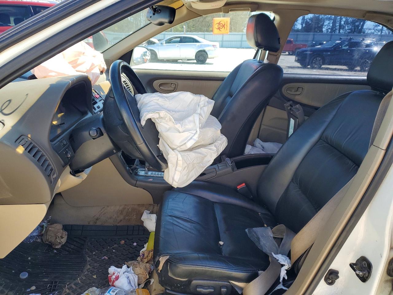 2001 NISSAN MAXIMA GXE photo 7