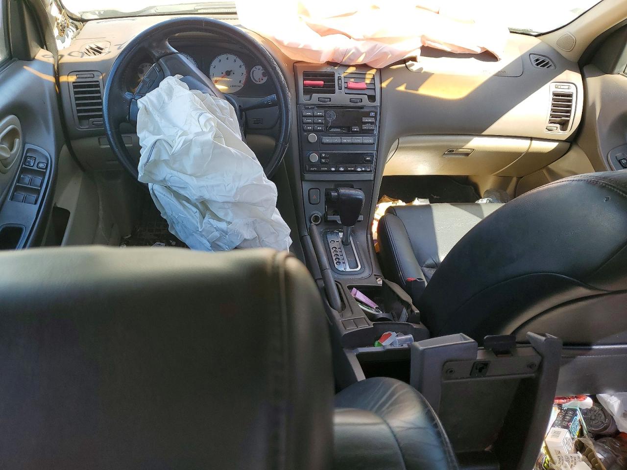 2001 NISSAN MAXIMA GXE photo 8
