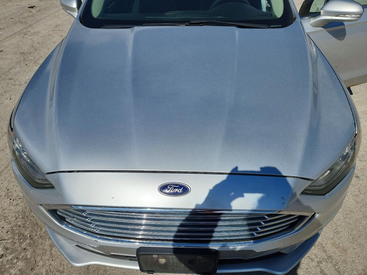2017 FORD FUSION SE photo 11