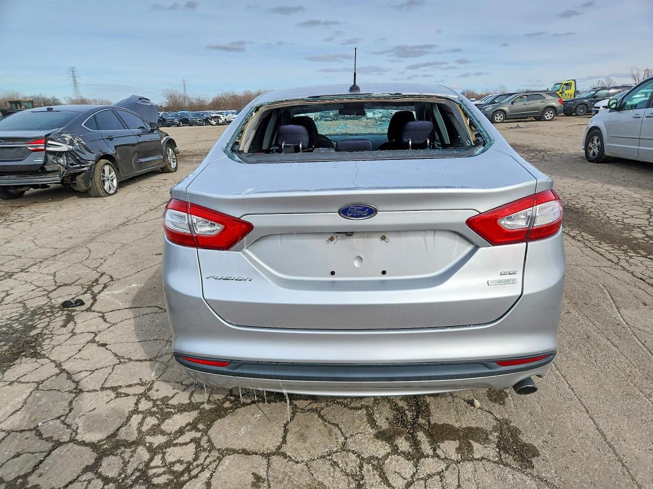 2013 FORD FUSION SE photo 11