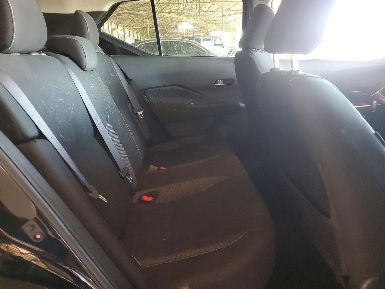 2020 NISSAN KICKS SV photo 19
