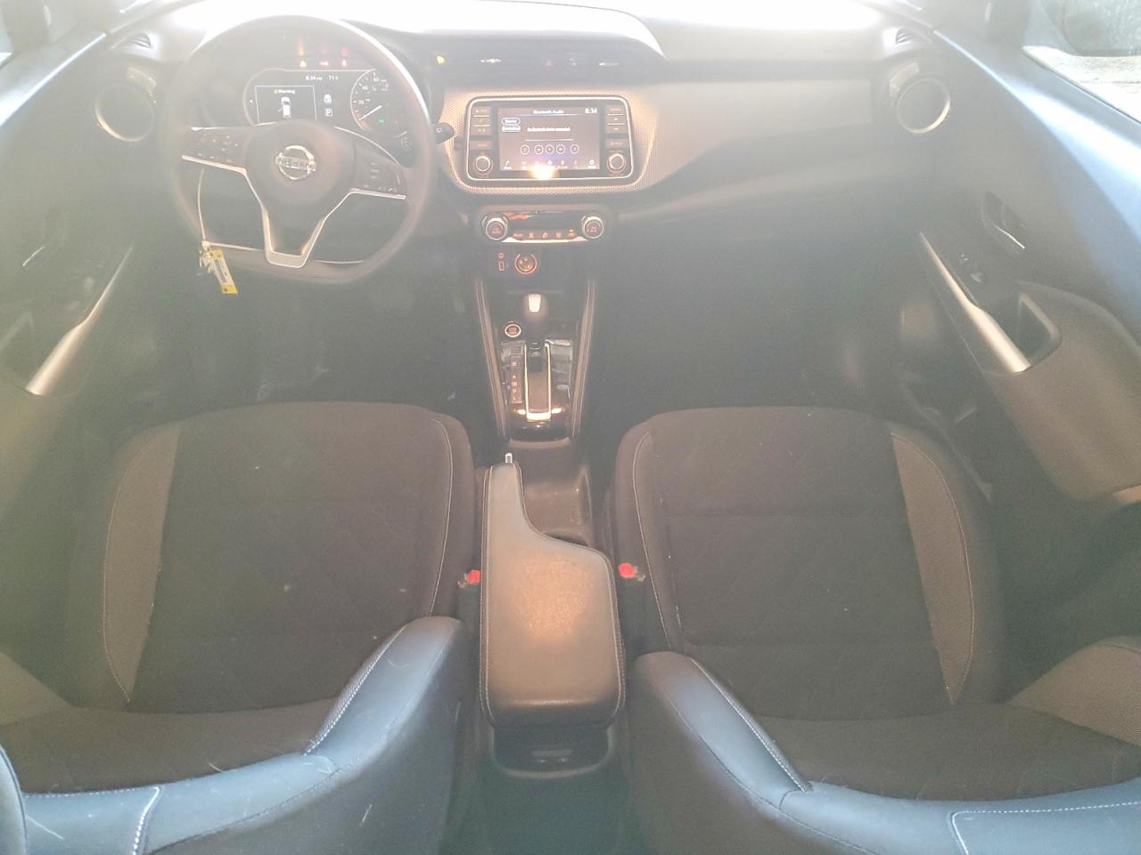2020 NISSAN KICKS SV photo 15