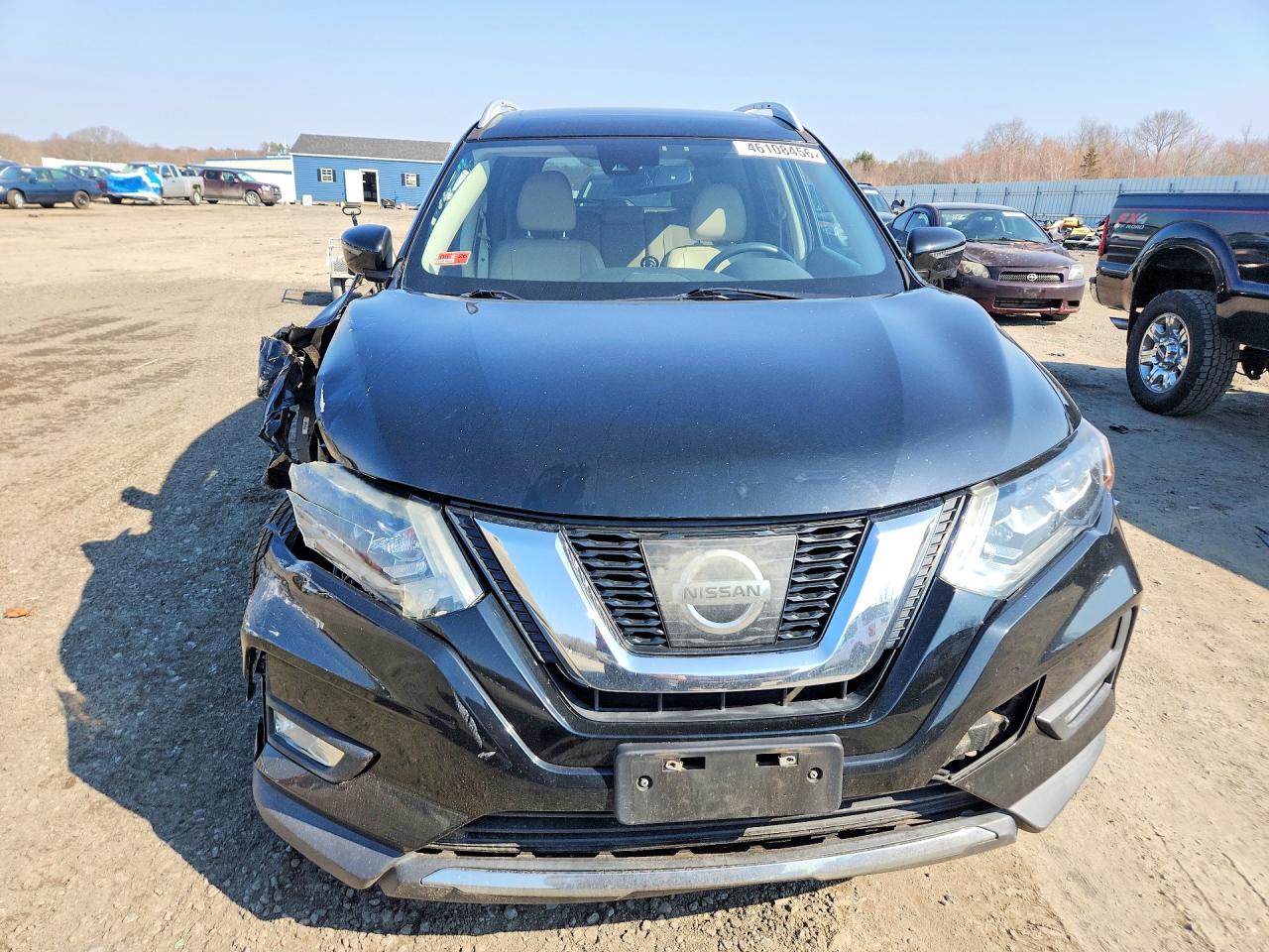 2017 NISSAN ROGUE SL photo 5
