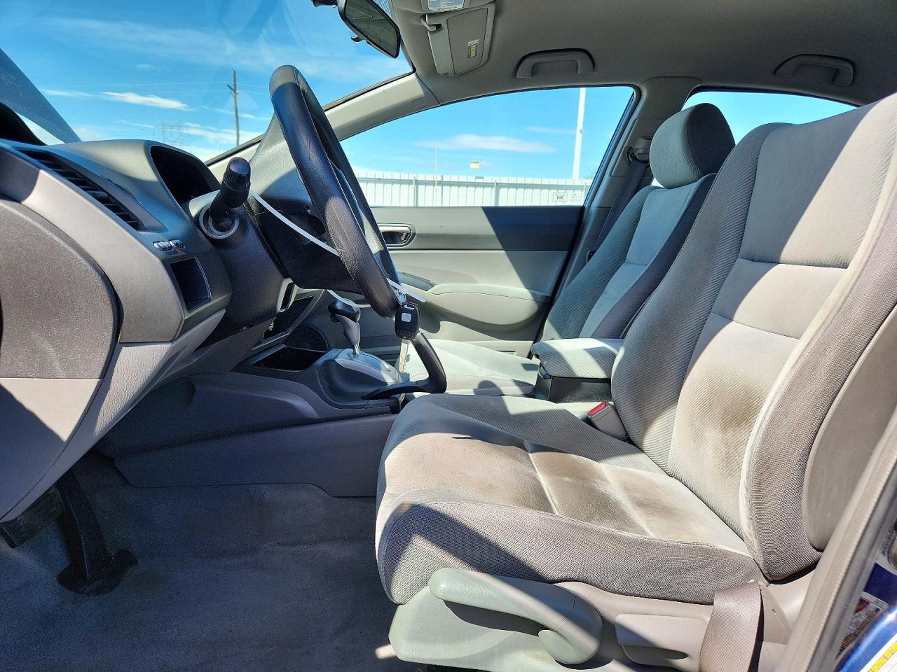 2010 HONDA CIVIC LX photo 19