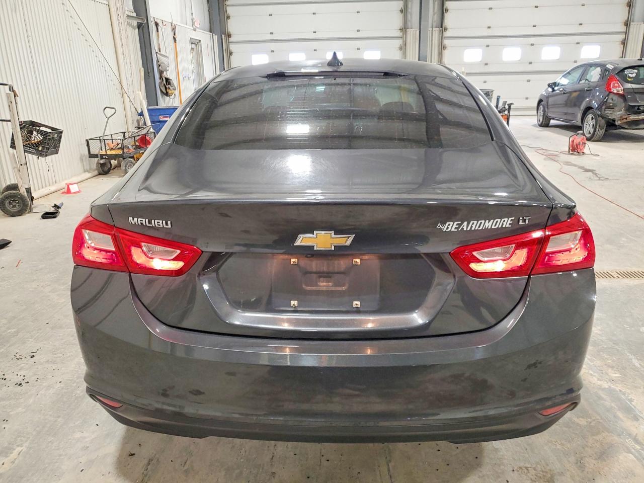 2017 CHEVROLET MALIBU LT photo 6