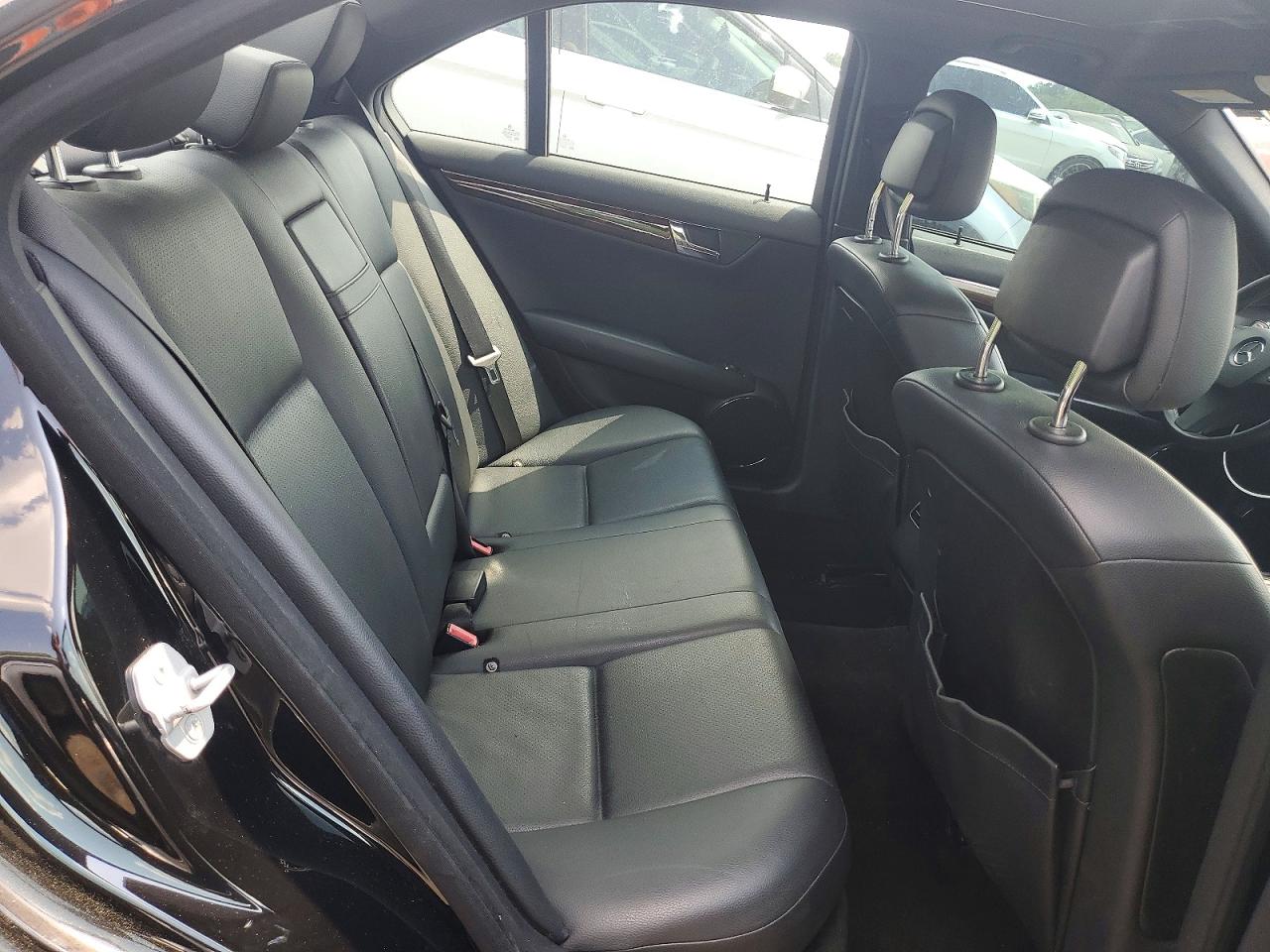 2010 MERCEDES-BENZ C 300 4MATIC photo 28