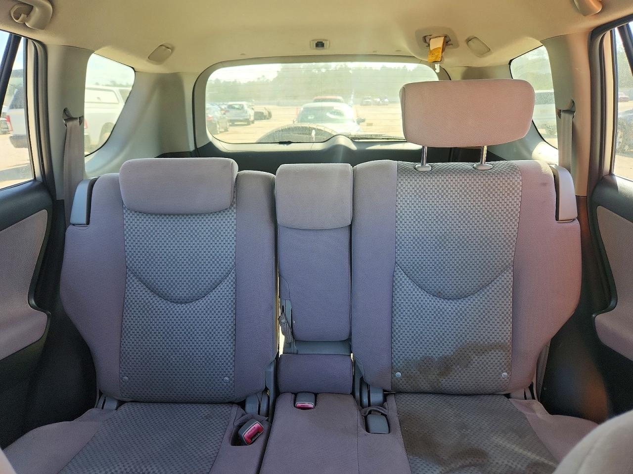 2006 TOYOTA RAV4 BASE photo 28